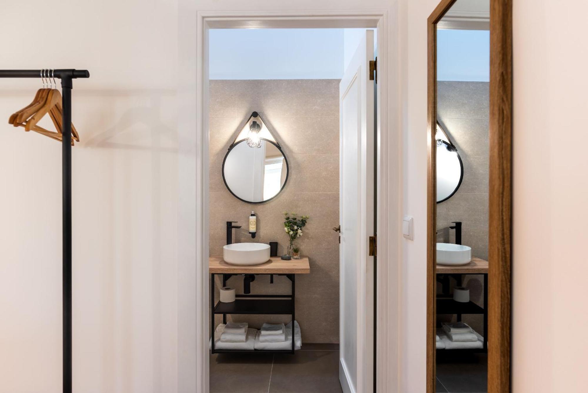 Feel Discovery Homes In Douro Apartment *